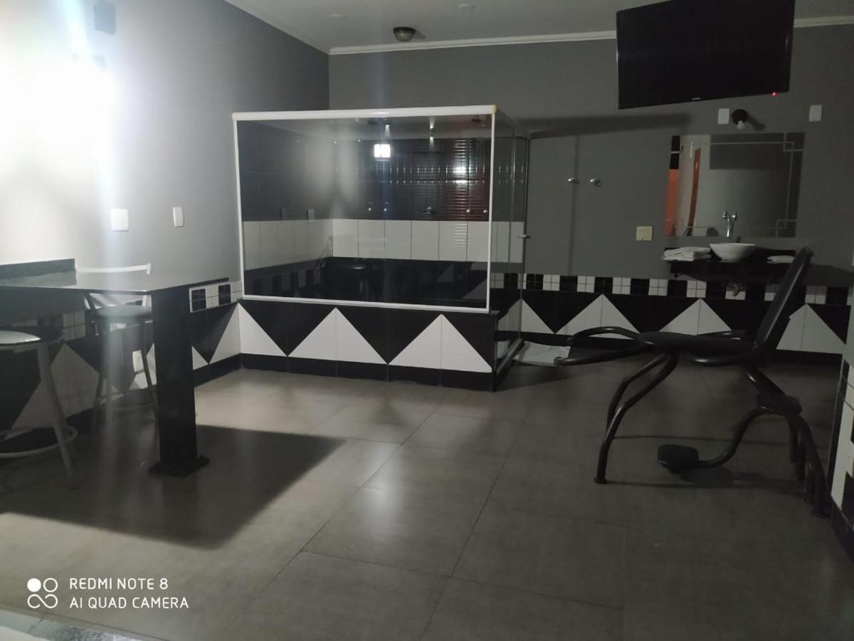 Movie Inn Motel E Hospedagem (Adults Only) Ribeirao Preto Exterior photo